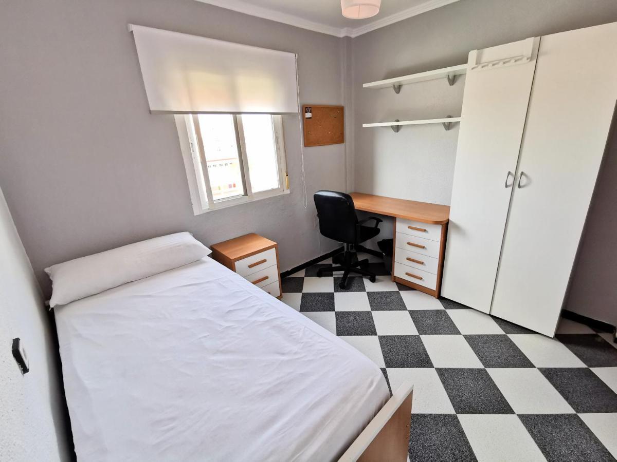 Piso Tranquilo En San Fernando Apartment ภายนอก รูปภาพ